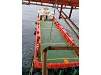 Barco de tripulação à venda