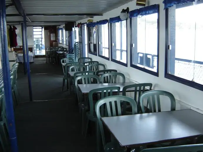 Navio de passageiros à venda