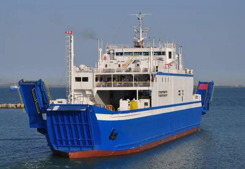 Navio RoPax à venda