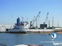 Navio frigorífico à venda