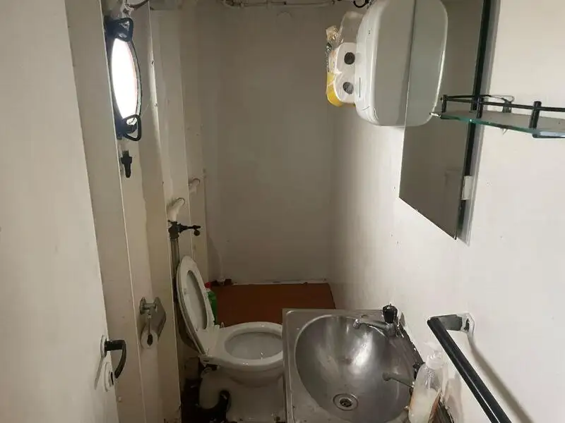 Rebocador à venda