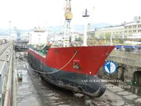 Navio-tanque de óleo/produtos químicos à venda
