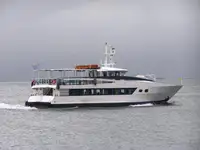 Navio de passageiros à venda