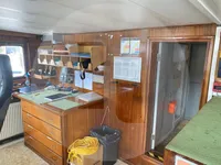 Navio de pesquisa à venda