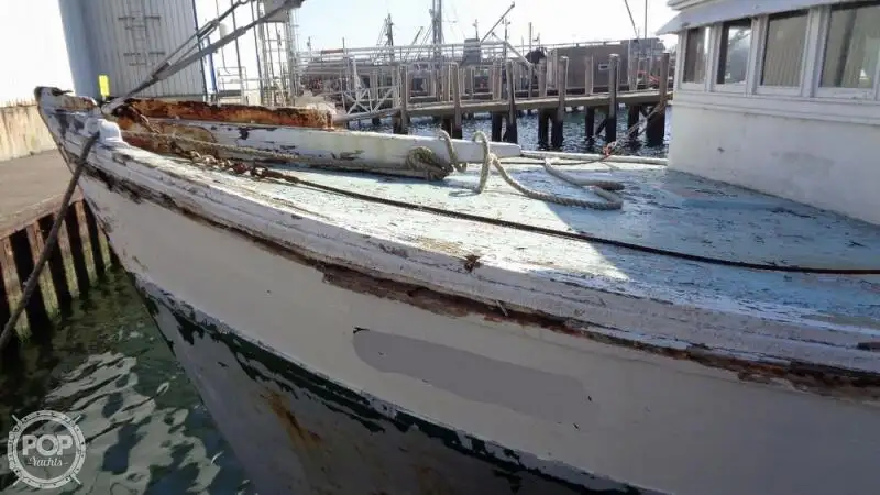 Navio de pesca de arrasto à venda