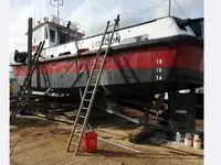 Barcos de trabalho à venda