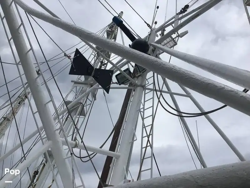Navio de pesca de arrasto à venda