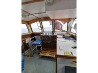 Barco de tripulação à venda