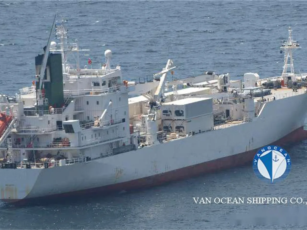 Navio frigorífico à venda
