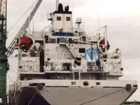 Navio frigorífico à venda