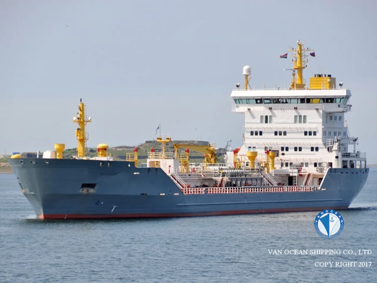Navio-tanque de óleo/produtos químicos à venda