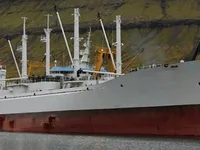 Navio frigorífico à venda