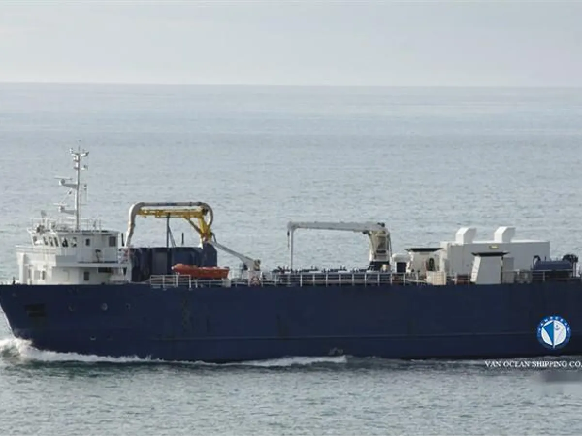 Navio frigorífico à venda