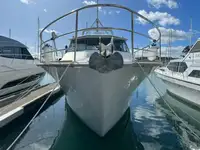 Navio de pesquisa à venda