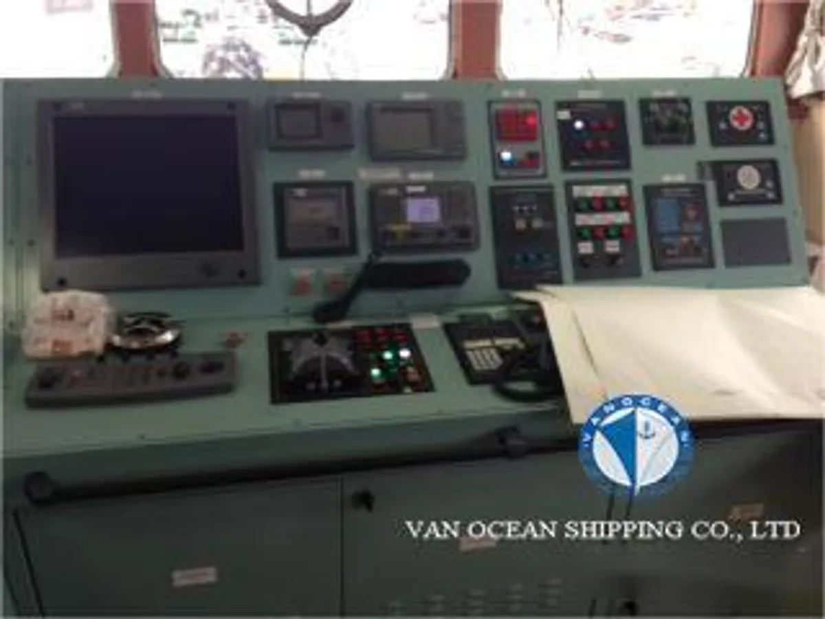 Navio frigorífico à venda