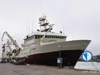 Navio de pesca de arrasto à venda