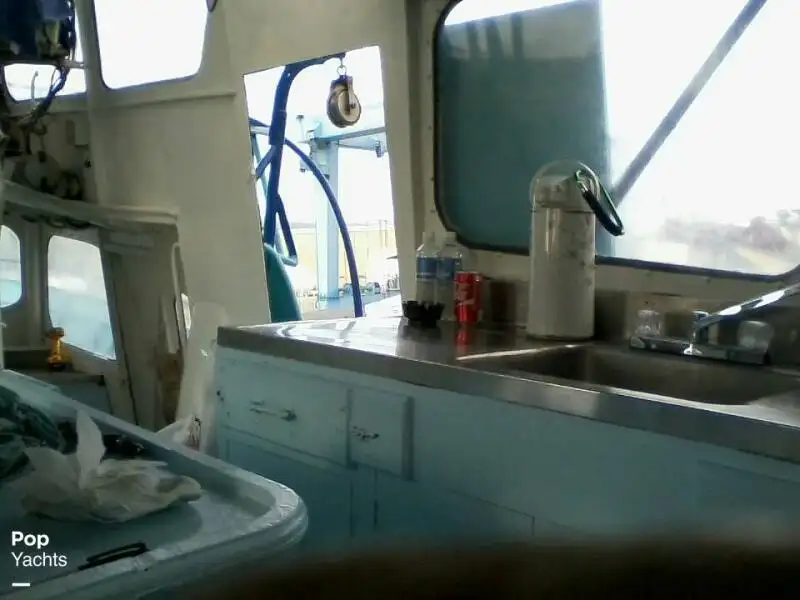 Navio de pesca de arrasto à venda