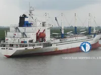 Navio frigorífico à venda