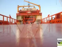 Navio de abastecimento à venda