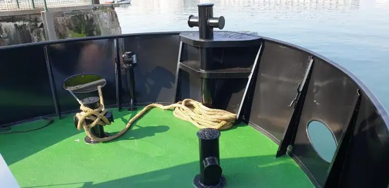 Barcos de trabalho à venda