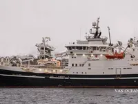 Navio de pesca de arrasto à venda