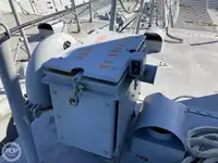 Balsa de desembarque, tanque à venda