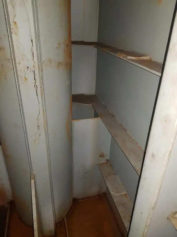 Barcaça à venda