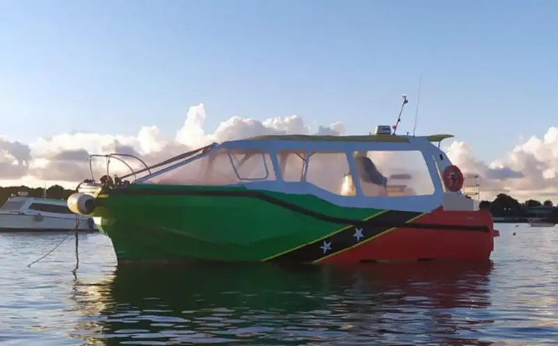 Navio de transporte de passageiros (Ferry) à venda