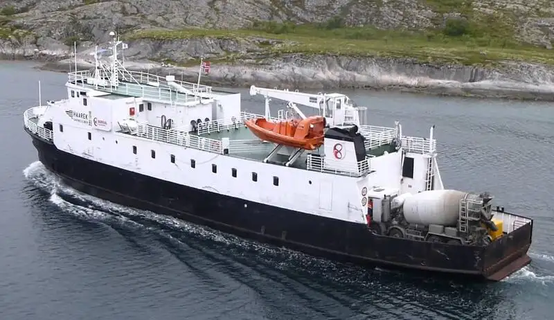 Navio graneleiro à venda