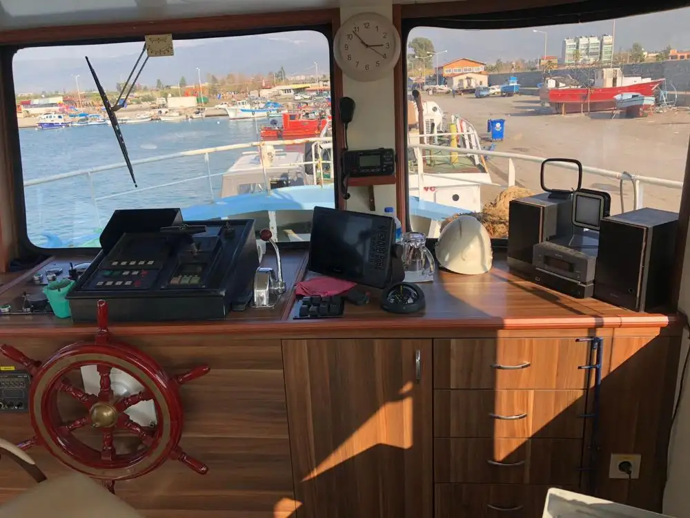 Barcos de trabalho à venda