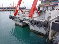 Catamarã à venda