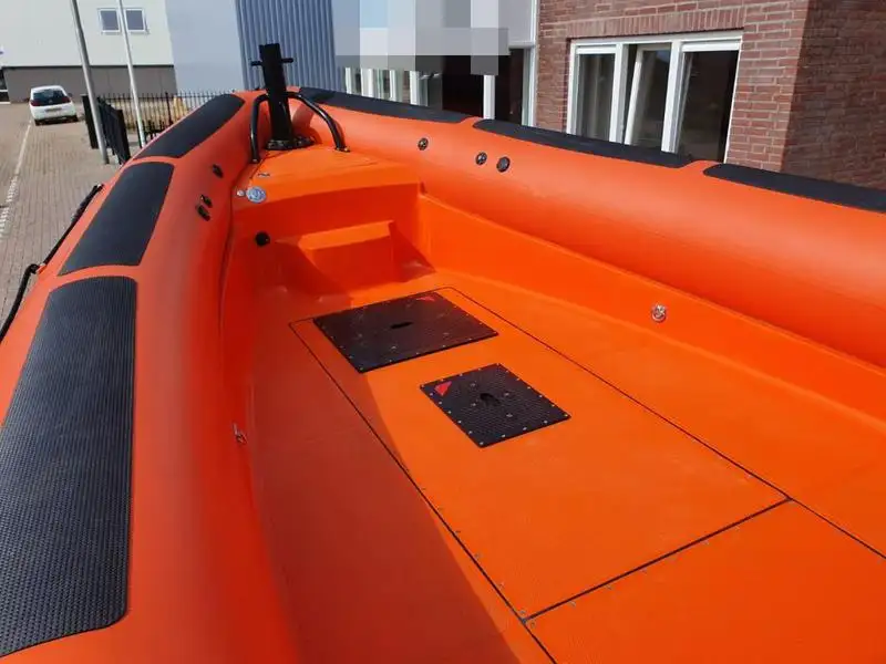 Bote inflável rígido à venda