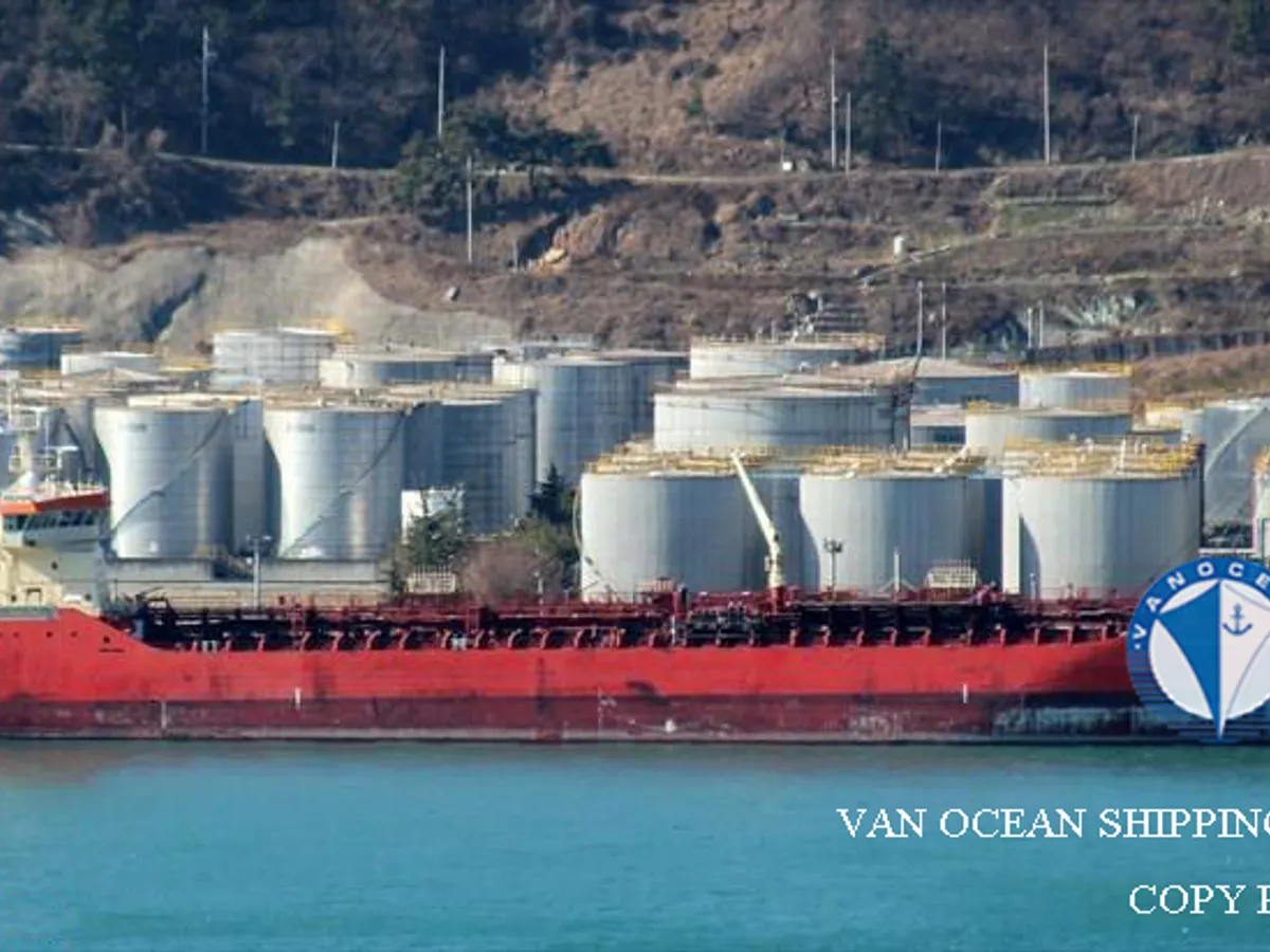 Navio-tanque de óleo/produtos químicos à venda
