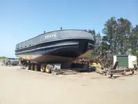 Rebocador à venda