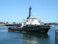 Rebocador à venda