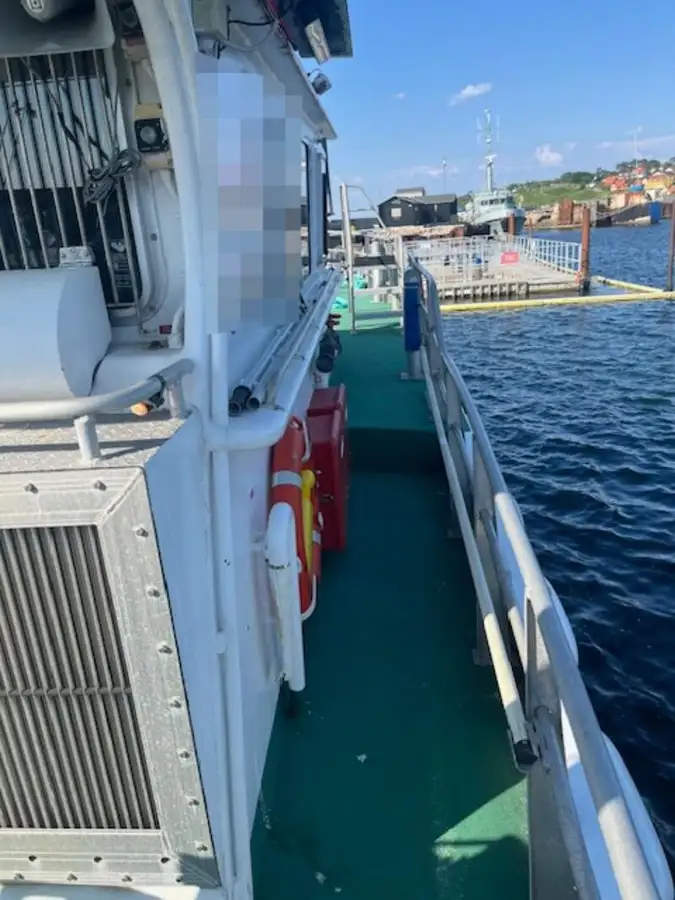 Navio de patrulha à venda