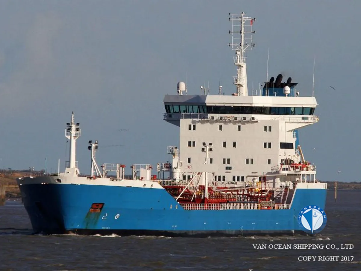 Navio-tanque de óleo/produtos químicos à venda