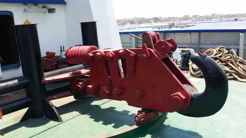 Navio de abastecimento à venda