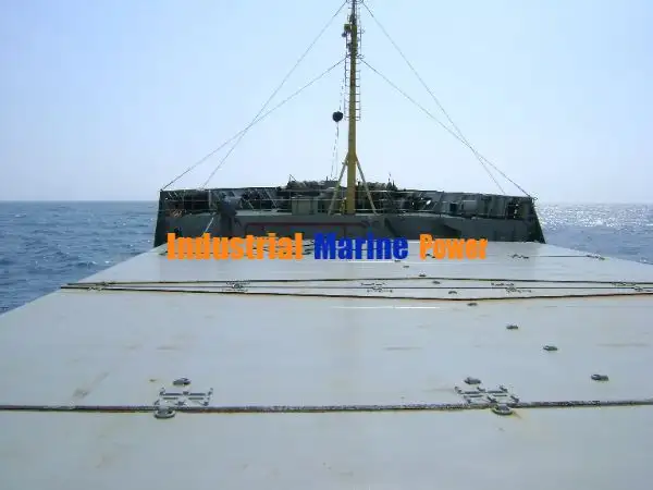 Navio graneleiro à venda