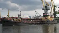 Navio-tanque de combustível à venda