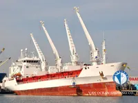 Navio frigorífico à venda