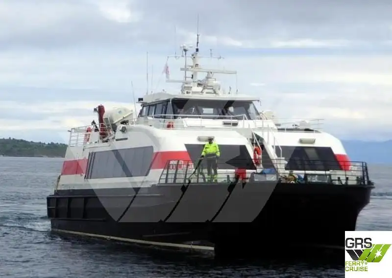 Navio de cruzeiro à venda