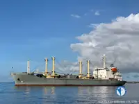 Navio frigorífico à venda