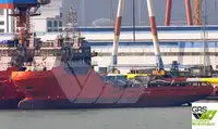 Navio de abastecimento à venda
