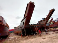 Balsa de desembarque, tanque à venda