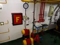 Navio-tanque de óleo/produtos químicos à venda