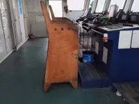 Navio porta-contêineres à venda