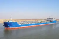 Oil/Chemical tanker à venda