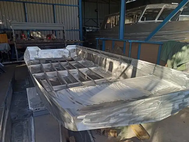 Barcos de trabalho à venda