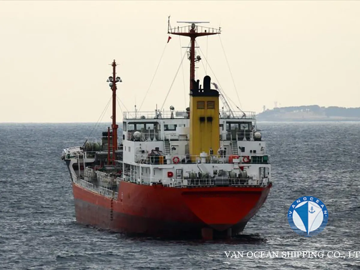 Navio-tanque de óleo/produtos químicos à venda